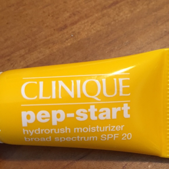 CLINIQUE Pep-Start Hydrorush Moisturizer - Picture 2 of 4